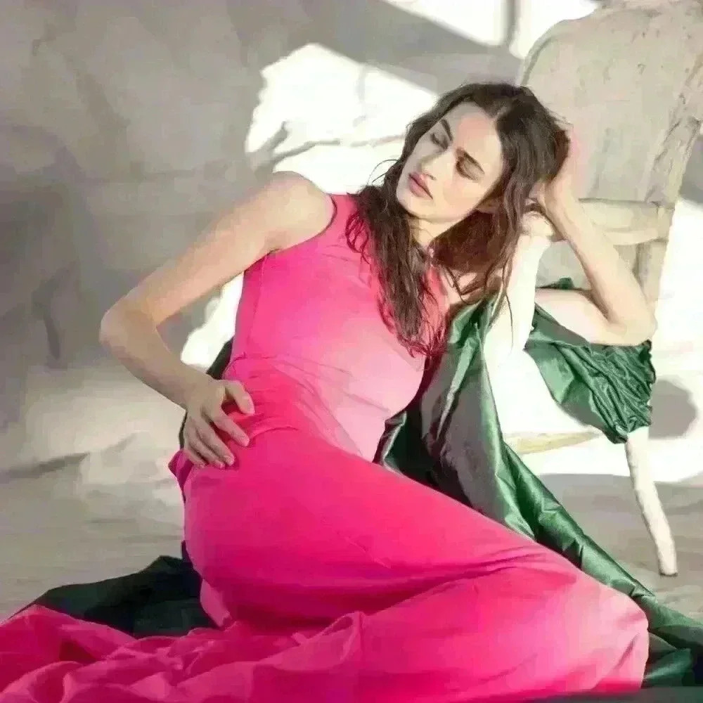H&M Studio Collection Hot Pink Gown with Ruching in the back, Size XL, NWT - Picture 6 of 12